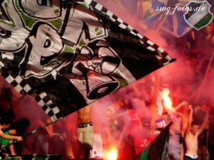 Freudenfeuer gegen Werder